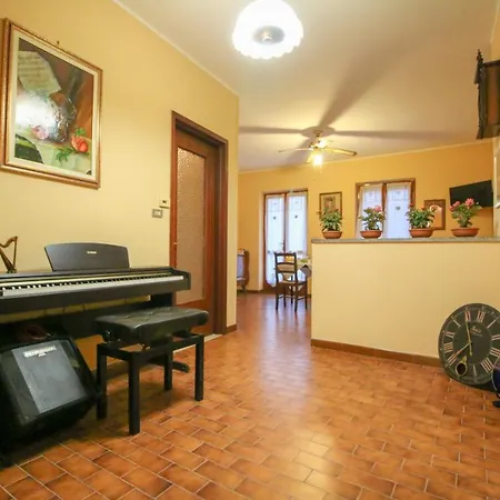 Spighe Paglia E Girasole Bed and Breakfast 4*