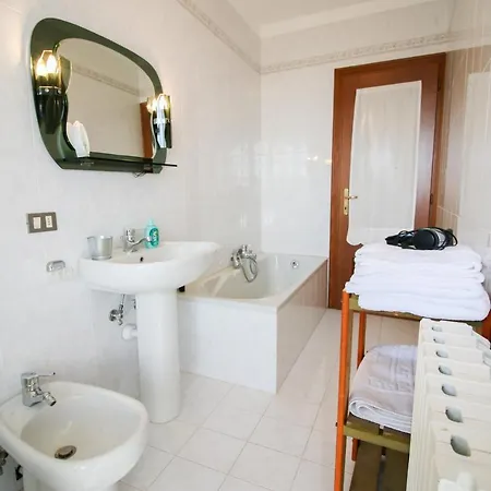 Bed & Breakfast Spighe Paglia E Girasole