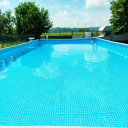 Bed & Breakfast Spighe Paglia E Girasole Candia Canavese