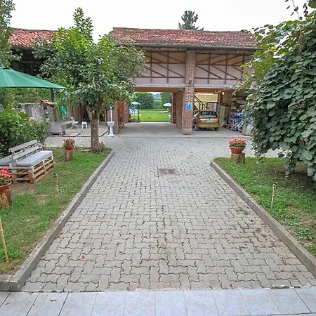 Spighe Paglia E Girasole 4* Candia Canavese