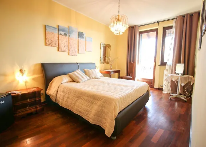 Bed & Breakfast Spighe Paglia E Girasole Candia Canavese