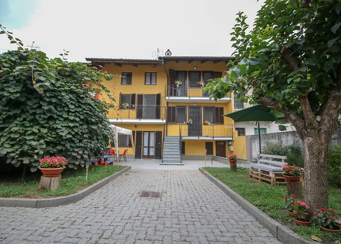 Bed & Breakfast Spighe Paglia E Girasole Candia Canavese