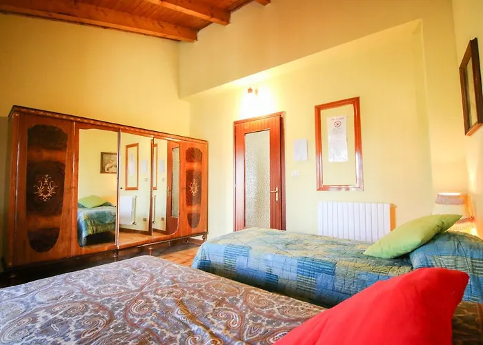 Spighe Paglia E Girasole Bed & Breakfast 4*