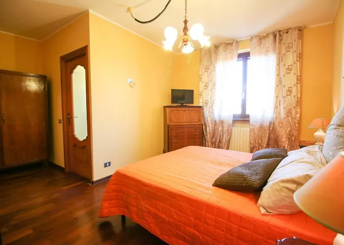 Bed & Breakfast Spighe Paglia E Girasole